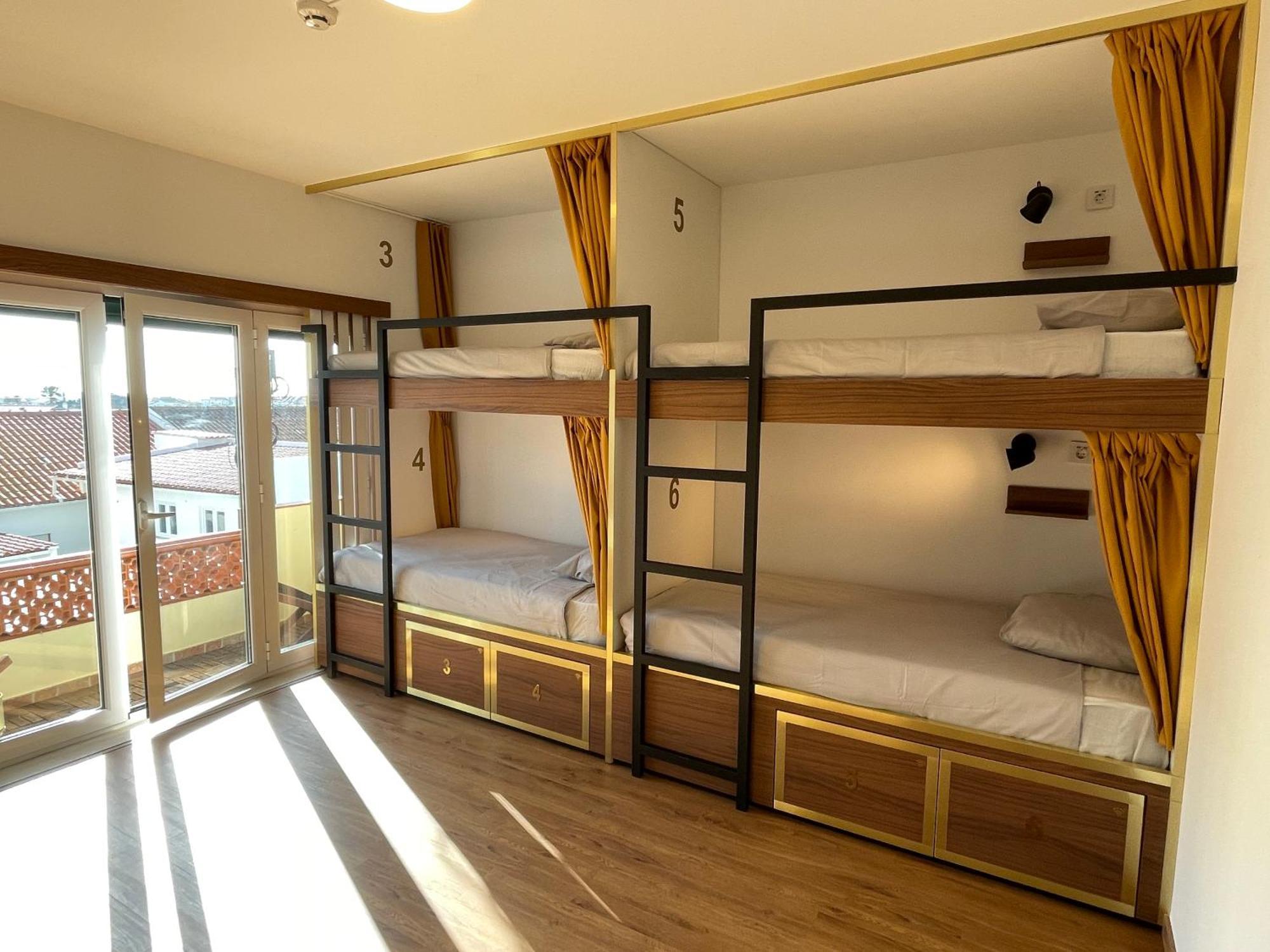 33 Hostel 巴勒尔 外观 照片